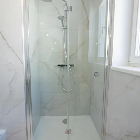 Truhla - Center Appart hôtel 3*