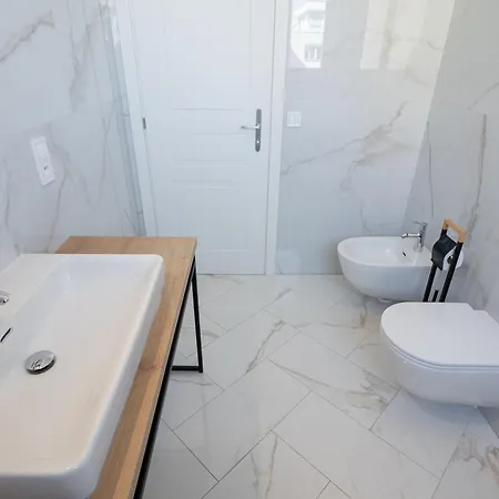 Truhla - Center Appart hôtel 3*